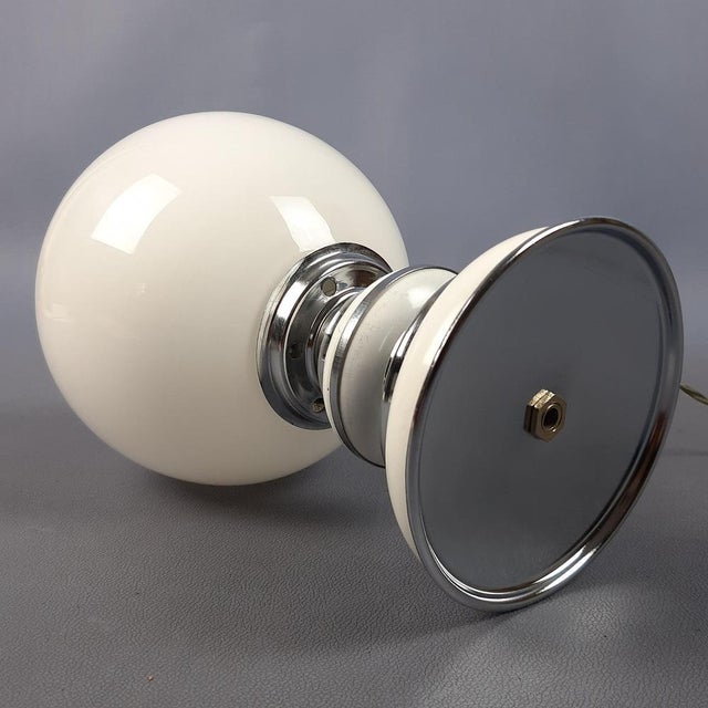 White Murano Glass Sphere Table Lamp, 1970 For Sale - Image 6 of 15