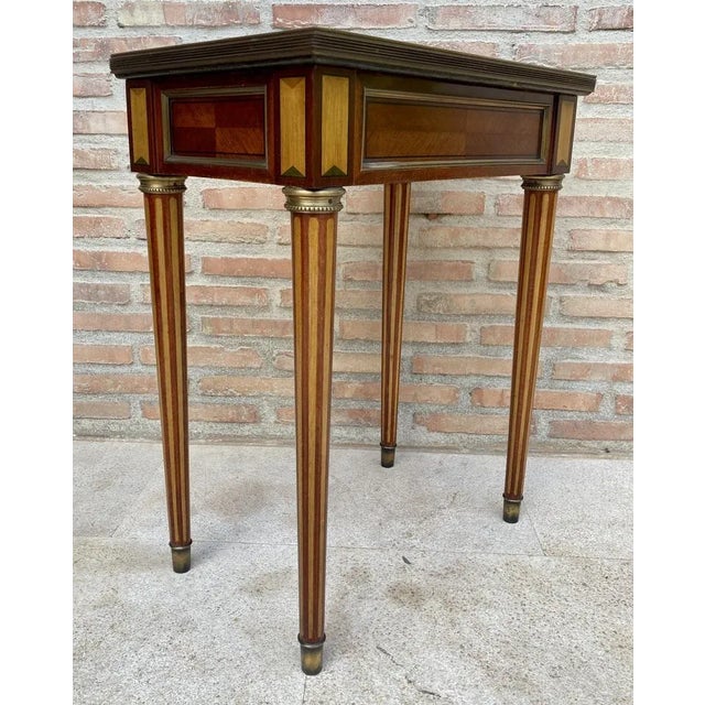 Neoclassical Mahogany Side Table with Fluted Legs and Green Marble, 1920s For Sale - Image 11 of 12