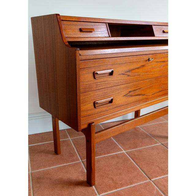 Mid-Century Danish Bureau Desk by Arne Wahl Iversen, 1960s For Sale - Image 14 of 18