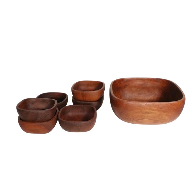 Seven Piece Mid Century Teak Salads Set Made in Thailand by Good Wood C. 1950/70s For Sale - Image 11 of 14