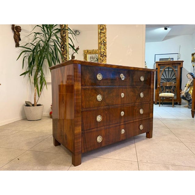 Antique Biedermeier Writing Desk in Walnut For Sale - Image 3 of 18
