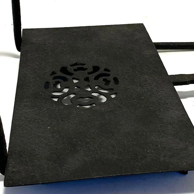 English Georgian Forged Iron Sliding and Hanging Fireplace Hearth Trivet For Sale - Image 12 of 12
