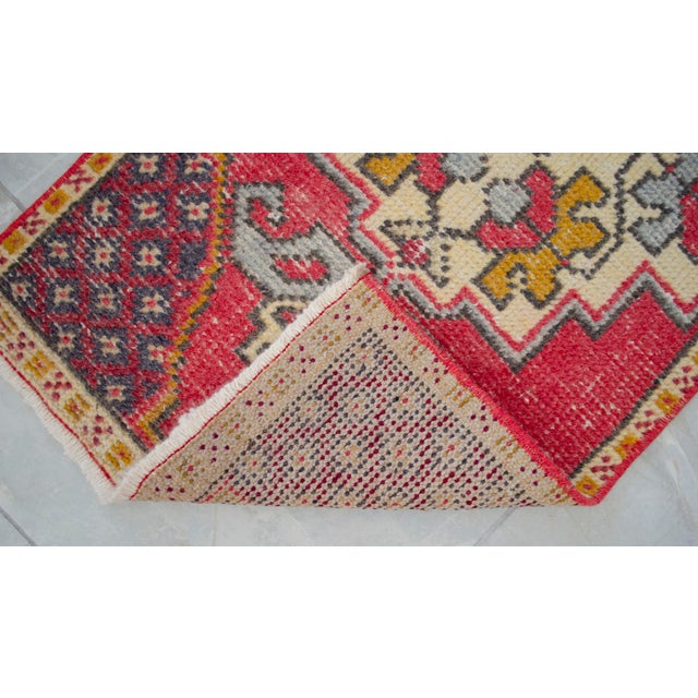 1970s Hand-Knotted Small Turkish Rug, Kitchen Mat, Laundry Room Decor, Doormat - 1'7" X 3'3" For Sale - Image 10 of 11
