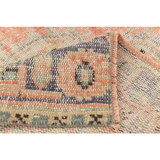 Vintage Handmade Rug in Wool For Sale - Image 10 of 11