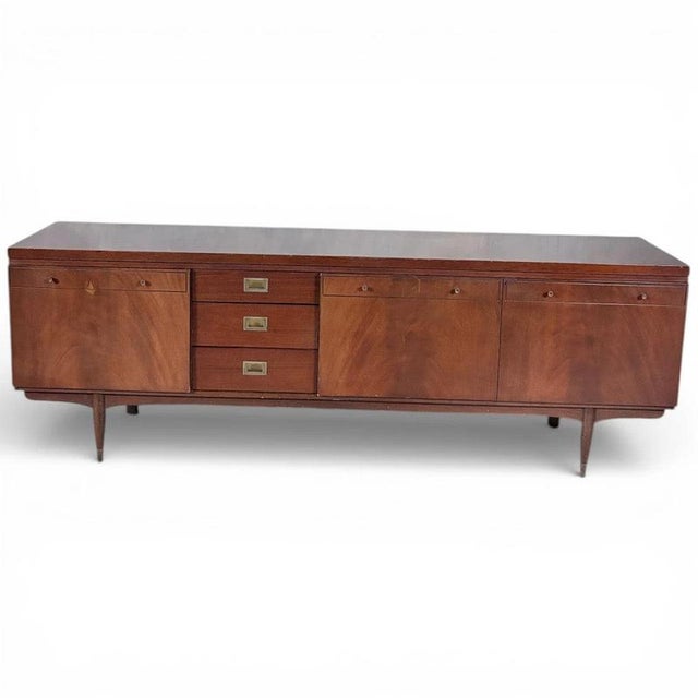 Brown Mid-Century Mahogany Sideboard from Greaves & Thomas For Sale - Image 8 of 8