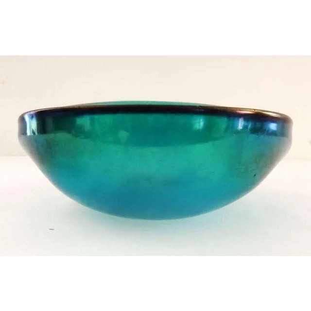 Murano, Venini & Co. 1950s Venini Iridescent Murano Art Glass Bowl For Sale - Image 4 of 6
