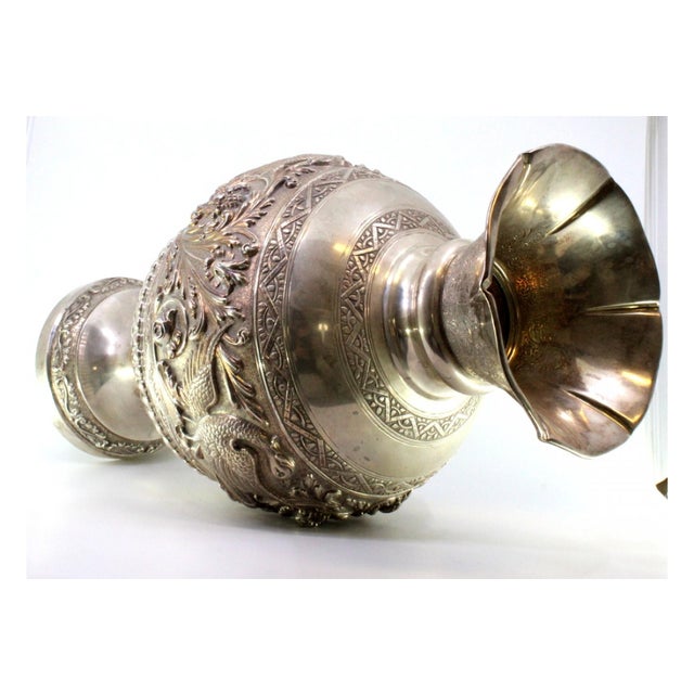 Silver Vase with Floral Motifs, Figures of Swans and Engraved Friezes on Circular Base For Sale - Image 6 of 9
