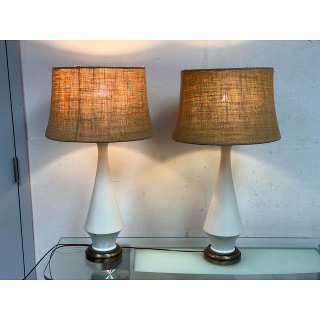 White Mid Century Blanc De Chine Table Lamps, Pair For Sale - Image 8 of 12