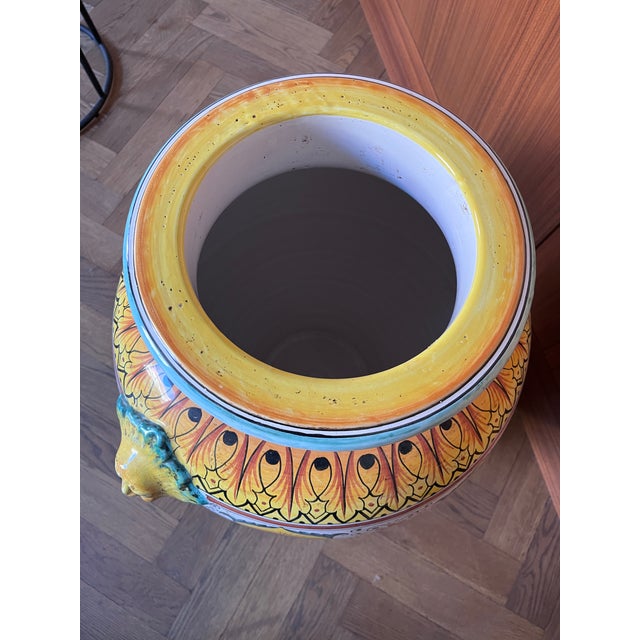 Late 20th Century Deruta Handmade, Hand Painted Vase/Umbrella Stand For Sale In New York - Image 6 of 10