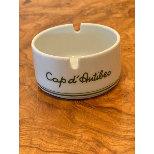 Contemporary Exquisite Vintage Hotel Eden Roc Cap d'Antibes France French Riviera Porcelain Ashtray - Pristine Condition For Sale - Image 3 of 12