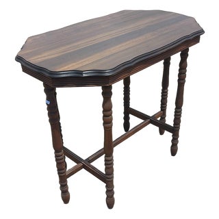 Early 20th Century Antique Edwardian Style Walnut Side Table For Sale