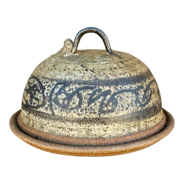Vintage Mid-Century Studio Pottery Stoneware Cheese Dome Butter Dish W/ Lid, Signed For Sale