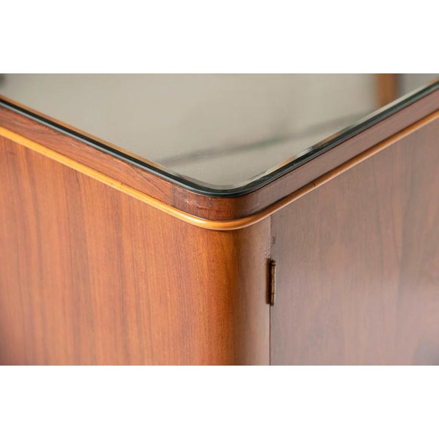Art Deco Walnut and Maple Sideboard with Handles, 1940 For Sale - Image 11 of 14