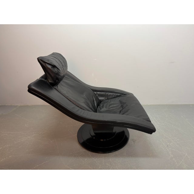 Set of Mid-Century Scandinavian Modern Move Lounge Chair and Ottoman in Black Leather by Takashi Okamura and Erik Marquardsen for Nelo, Sweden, 1960s For Sale - Image 9 of 14