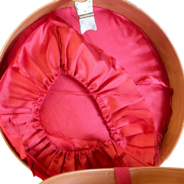 Mid 19th Century Gordon's Top Hat with Leather Carrying Case For Sale - Image 5 of 10