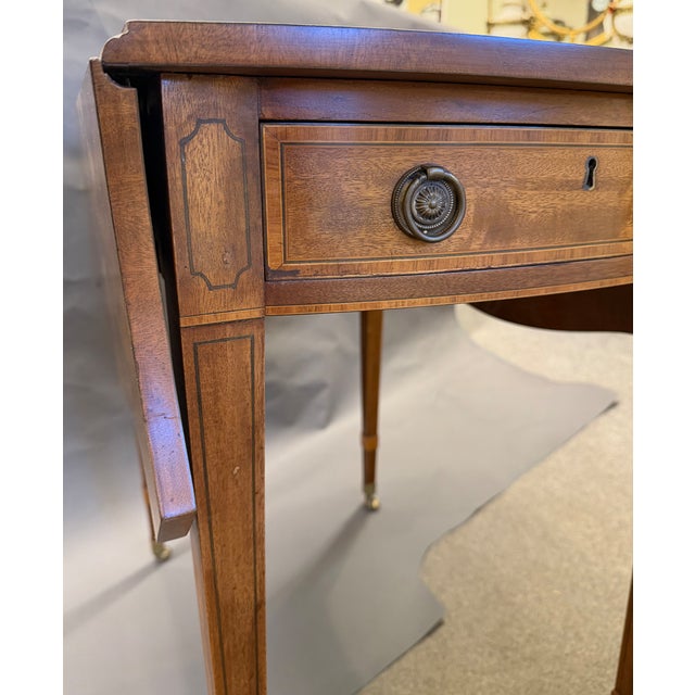 Sienna Pair of 1920s English Inlaid Mahogany Dropleaf Pembroke Tables For Sale - Image 8 of 8