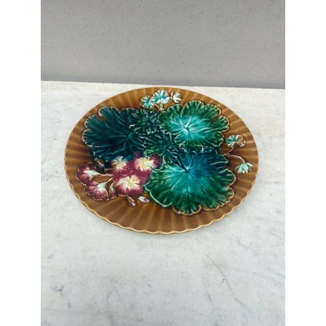 Majolica leaves & flowers plate Clairefontaine, circa 1890.