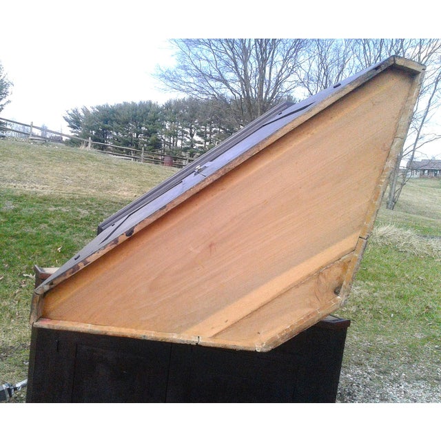 1850s Two Piece Poplar Blind Door Corner Cabinet Cupboard For Sale - Image 15 of 17