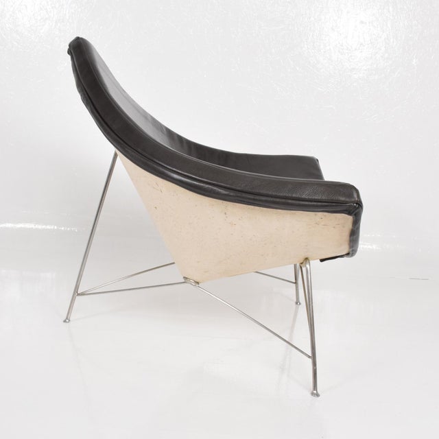 Early Coconut Lounge Chairs By George Nelson For Herman Miller Chairish