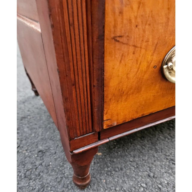 Antique Early 19th Century Federal Slant-Front Desk For Sale In Washington DC - Image 6 of 11