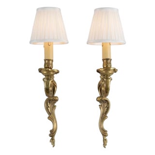 French Louis XV Style Brass Wall Sconces, 1940s, Set of 2 For Sale