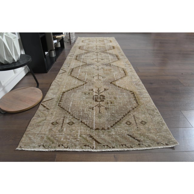 Textile 1970s Turkish Oushak Handmade Wool Cotton Brown Runner Rug For Sale - Image 7 of 11