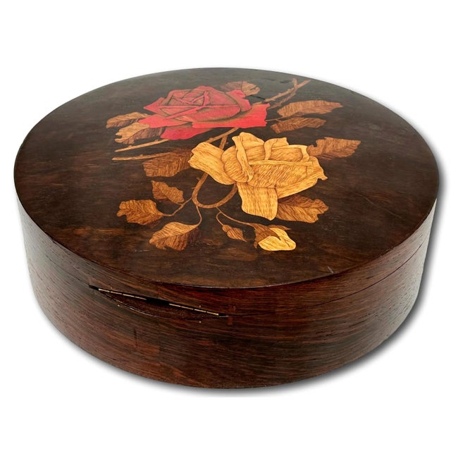 Fine Antique Art Nouveau Ladies Rosewood Locking Vanity Box With