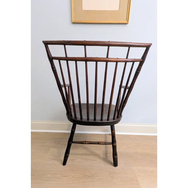 Antique Plank Seat Windsor Arm Chair New England Circa 1790 For Sale - Image 4 of 18