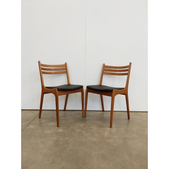 Mid-Century Modern Pair of Vintage Danish Modern Oak Dining Chairs Attributed to Korup For Sale - Image 3 of 7
