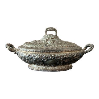 An American Sterling Silver Two-Handled Vegetable Mark of Gorham MFG co.PROVIDENCE, Rhode Island, 1896, Retailed by Spaulding & co.chicago, Illinois For Sale
