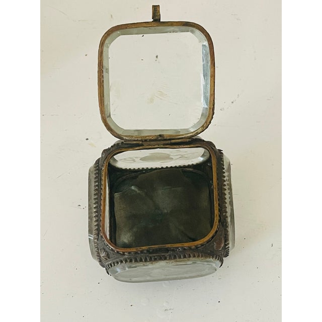 Antique Cut Crystal Jewelry Box Ring Bearing For Sale - Image 4 of 6