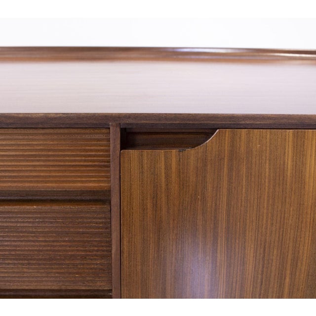 Afromosia Sideboard by Richard Hornby, 1960s For Sale - Image 10 of 12