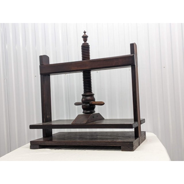 English Antique George III Oak Book Press For Sale - Image 3 of 11