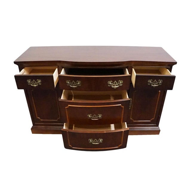 Wood Bernhardt Furniture Solid Mahogany Traditional Colonial Revival 51" Serpentine Buffet 238-110 For Sale - Image 7 of 15