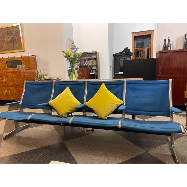 Tandem Sling Airport Seating Bench by Charles & Ray Eames for Herman Miller, 1962 For Sale - Image 6 of 7