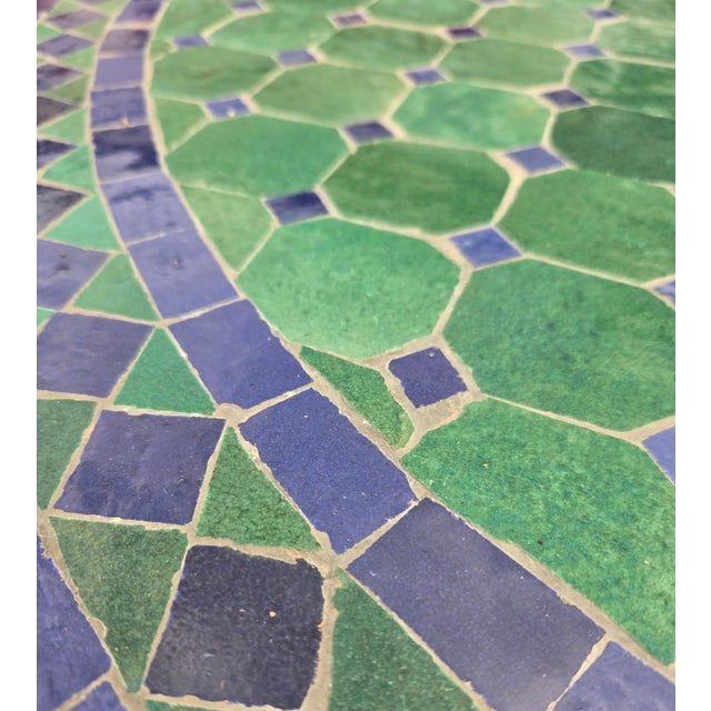 40" Handcrafted Turqoise and Blue Moroccan Mosaic Table For Sale In Orlando - Image 6 of 7