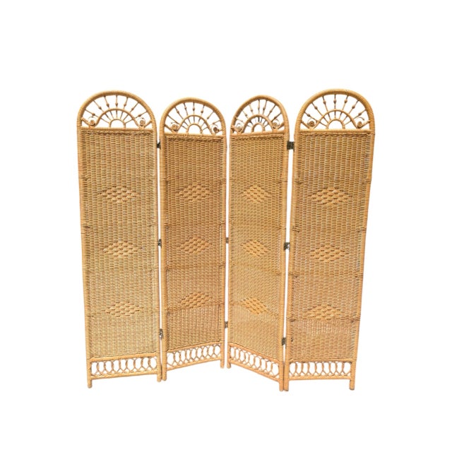 Tan Vintage Coastal Nantucket Wicker Screen For Sale - Image 8 of 17