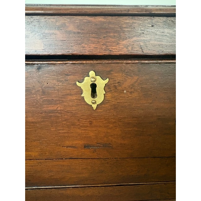 Late 18th Century 18th-Century English Oak Three-Drawer Dresser Base With Original Brasses For Sale - Image 5 of 7