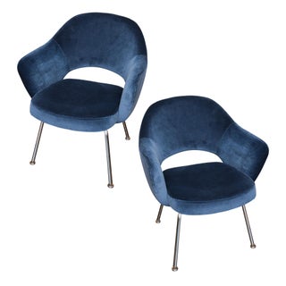 Eero Saarinen Executive Armchairs for Knoll - Pair For Sale