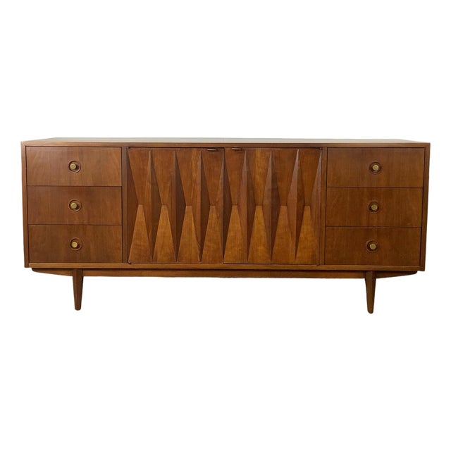 American of Martinsville Harlequin Diamond Front Triple Dresser, MCM For Sale