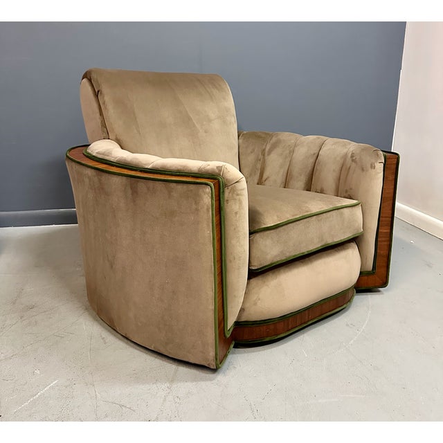 1930s Art Deco Pair of Luxurious Tank Lounge Chairs in Mocha Velvet With Walnut Inlay For Sale - Image 9 of 11