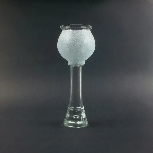 Vintage Swedish glass vase - Bergdala Studio (Sweden), 1960s. Original label still intact. Height: 29cm. Excellent vintage...