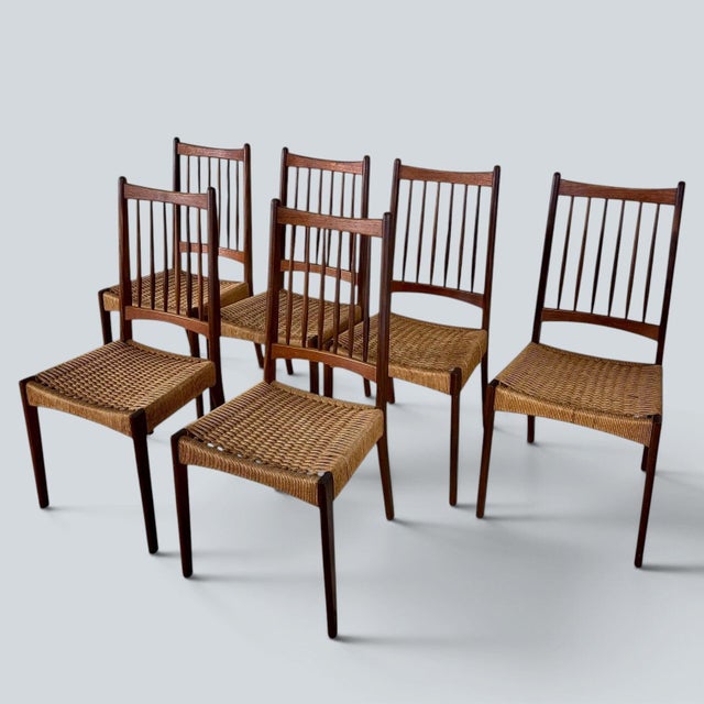 Vintage Danish MK200 Dining Chairs by Arne Hovmand-Olsen, Set of 6 For Sale - Image 4 of 11