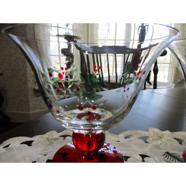 Red 1970s Pfaltzgraff Winterberry Footed Dessert Bowls Painted Glass New in Box - Set of 4 For Sale - Image 8 of 15