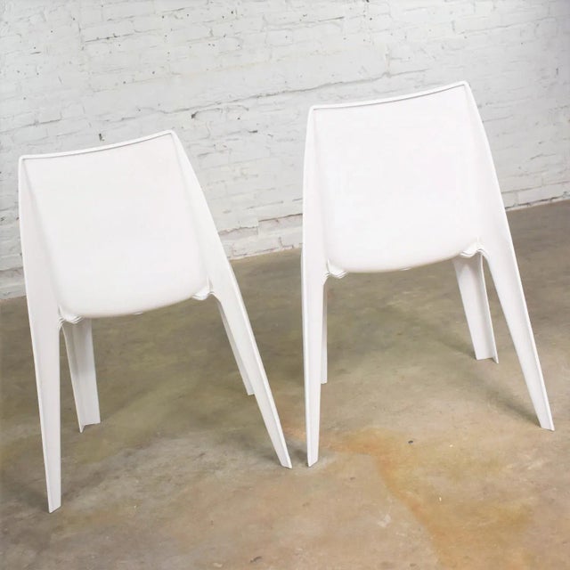 White Vintage Modern White Molded Plastic Chairs Style of Kartell 4850 by Castiglioni Et Al - a Pair For Sale - Image 8 of 13