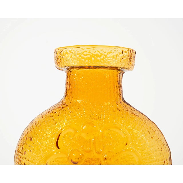 Stelvia Wayne Husted Signed Stelvia “Antigua” Glass Italian Vase For Sale - Image 4 of 7