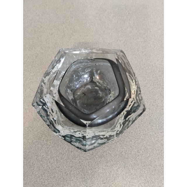 Murano 1980s Murano Style Art Glass Sommerso Madruzzato Textured Bowl For Sale - Image 4 of 7