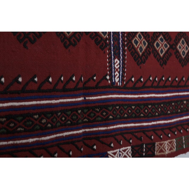 Kilim Cicim Embroidered Karapinar 4'7'' X 7'9'' For Sale - Image 9 of 12