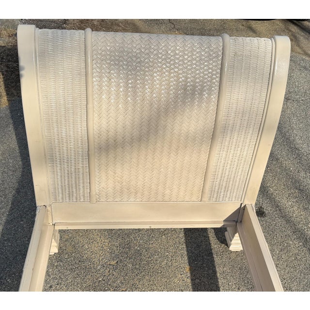1990s Vintage Henry Link by Lexington Wicker Bed Frame Set Single or Double For Sale - Image 5 of 12