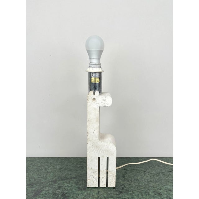 Giraffe Table Lamp in Travertine by Fratelli Mannelli, Italy, 1970s For Sale - Image 17 of 18